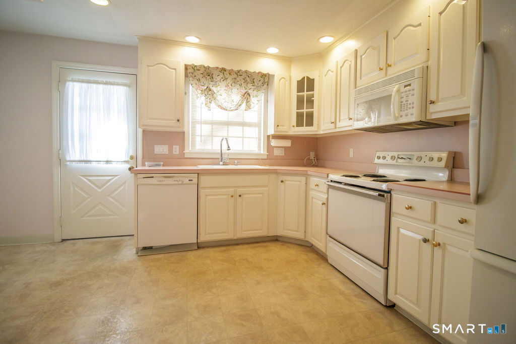 94 Pennsylvania Avenue