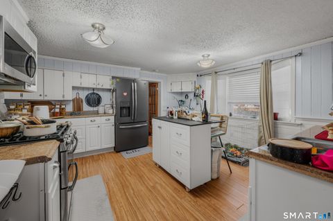 Tiny photo for 349 Naubuc Avenue #A, Glastonbury, CT 06033 (MLS # 24152616)