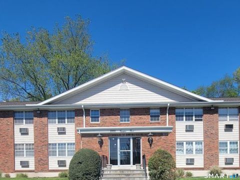 Photo of 1000 Knapps Highway #14, Fairfield, CT 06825 (MLS # 24175626)