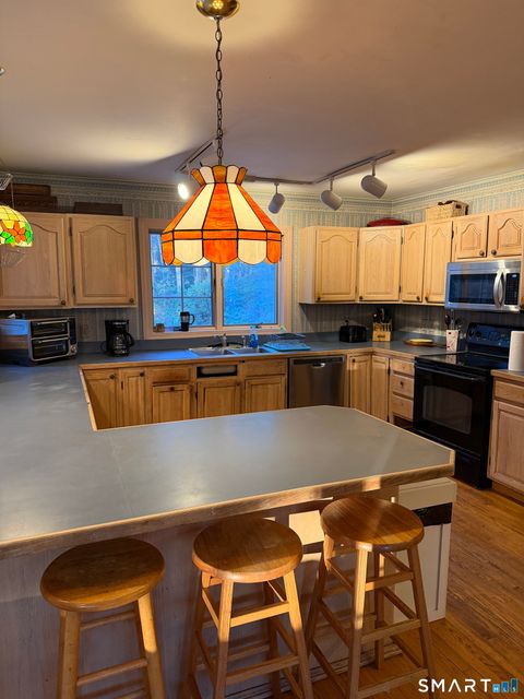 Tiny photo for 5 Stadler Heights, Winchester, CT 06098 (MLS # 24159478)