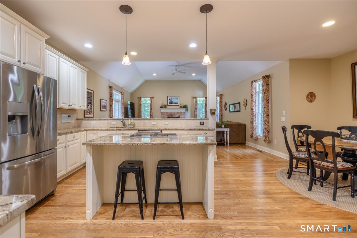 7 Pinnacle Drive
