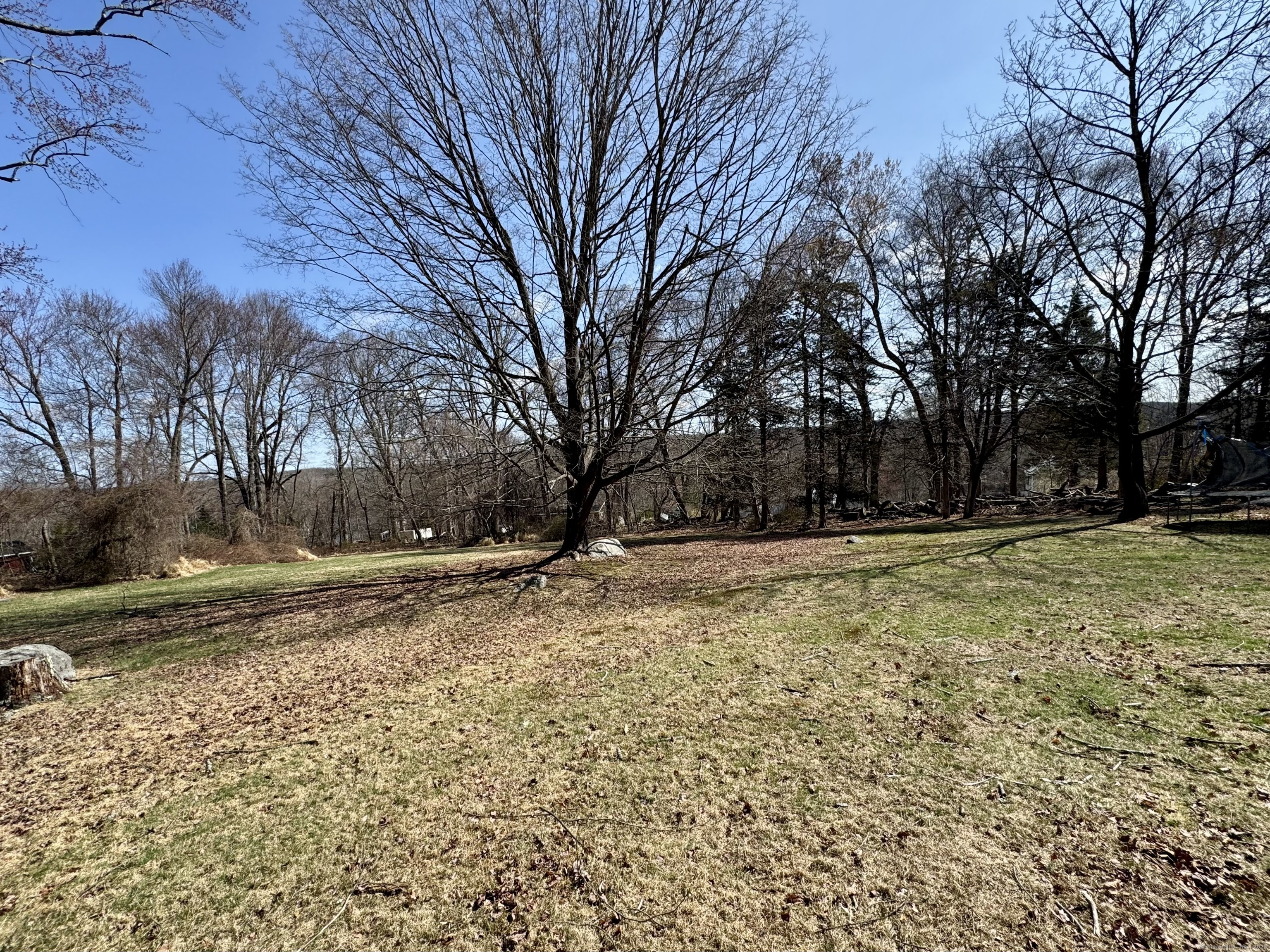 11 Pound Sweet Hill, Bethel, Connecticut image 32
