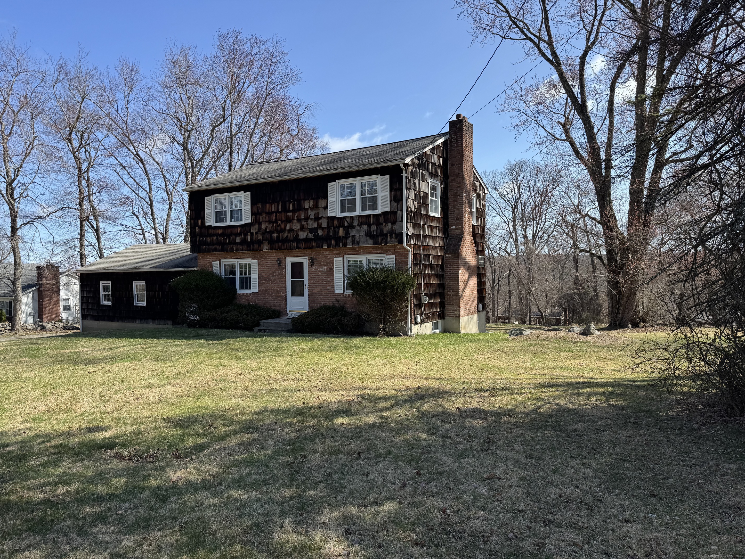 11 Pound Sweet Hill, Bethel, Connecticut image 2