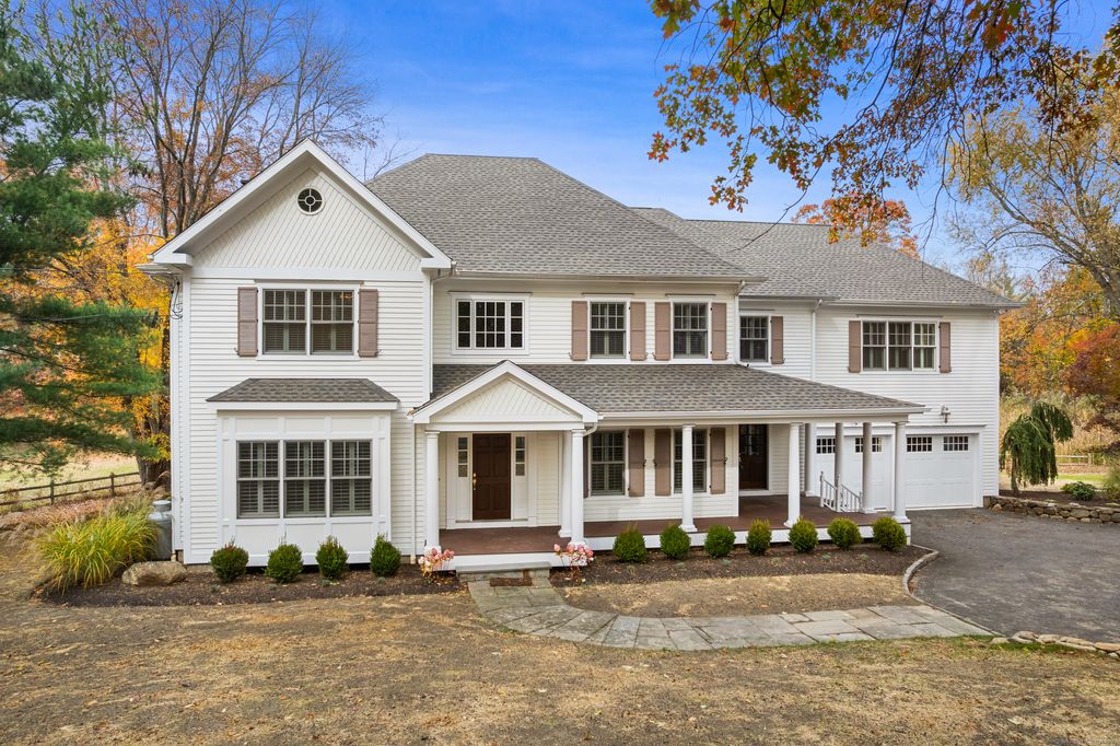 Photo of 123 Greens Farms Road, Westport, CT 06880 (MLS # 24137404)