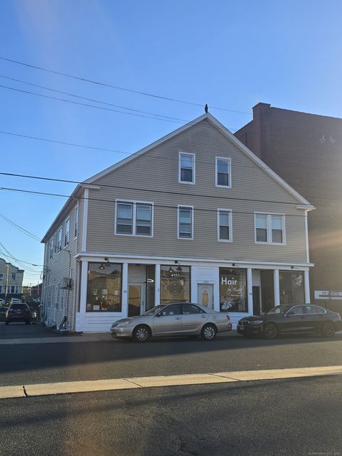 Photo of 18 Bissell Street #B, Manchester, CT 06040 (MLS # 24135642)