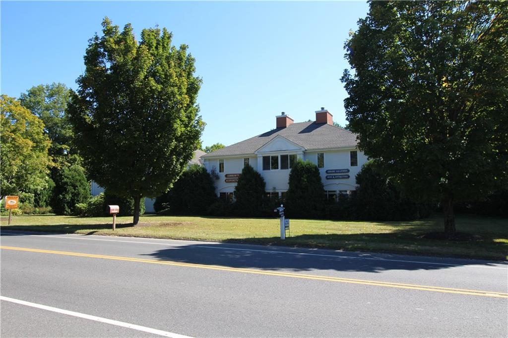 40 Main Street North