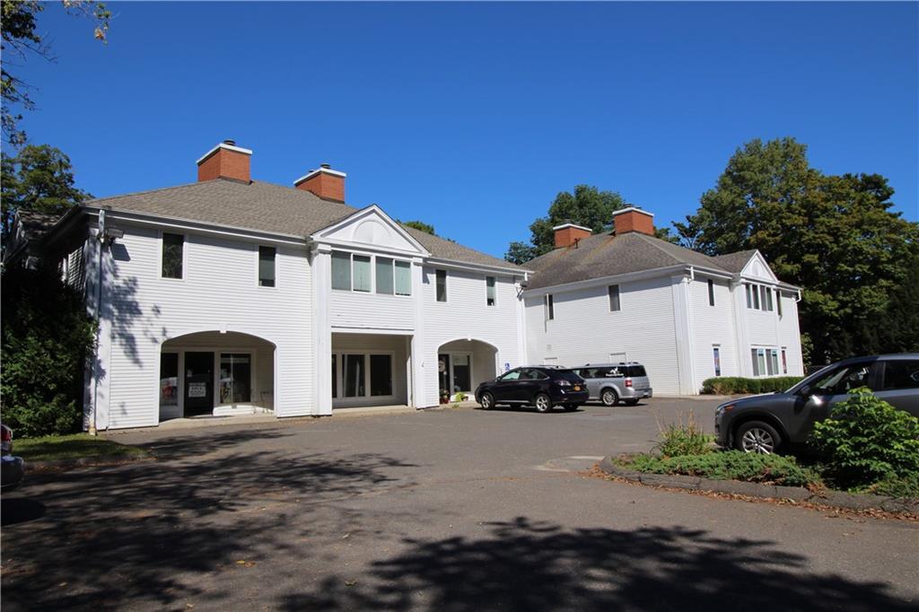 40 Main Street North