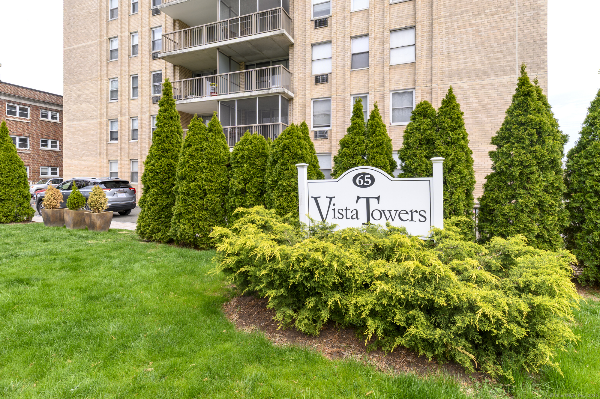 65 Glenbrook Road #APT 6B, Stamford, Connecticut image 1