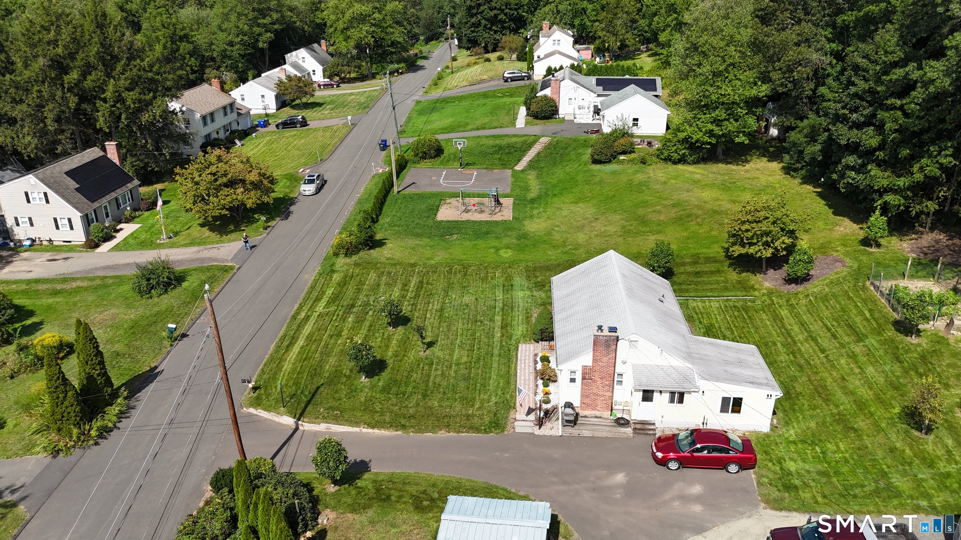 2 Hamilton Road