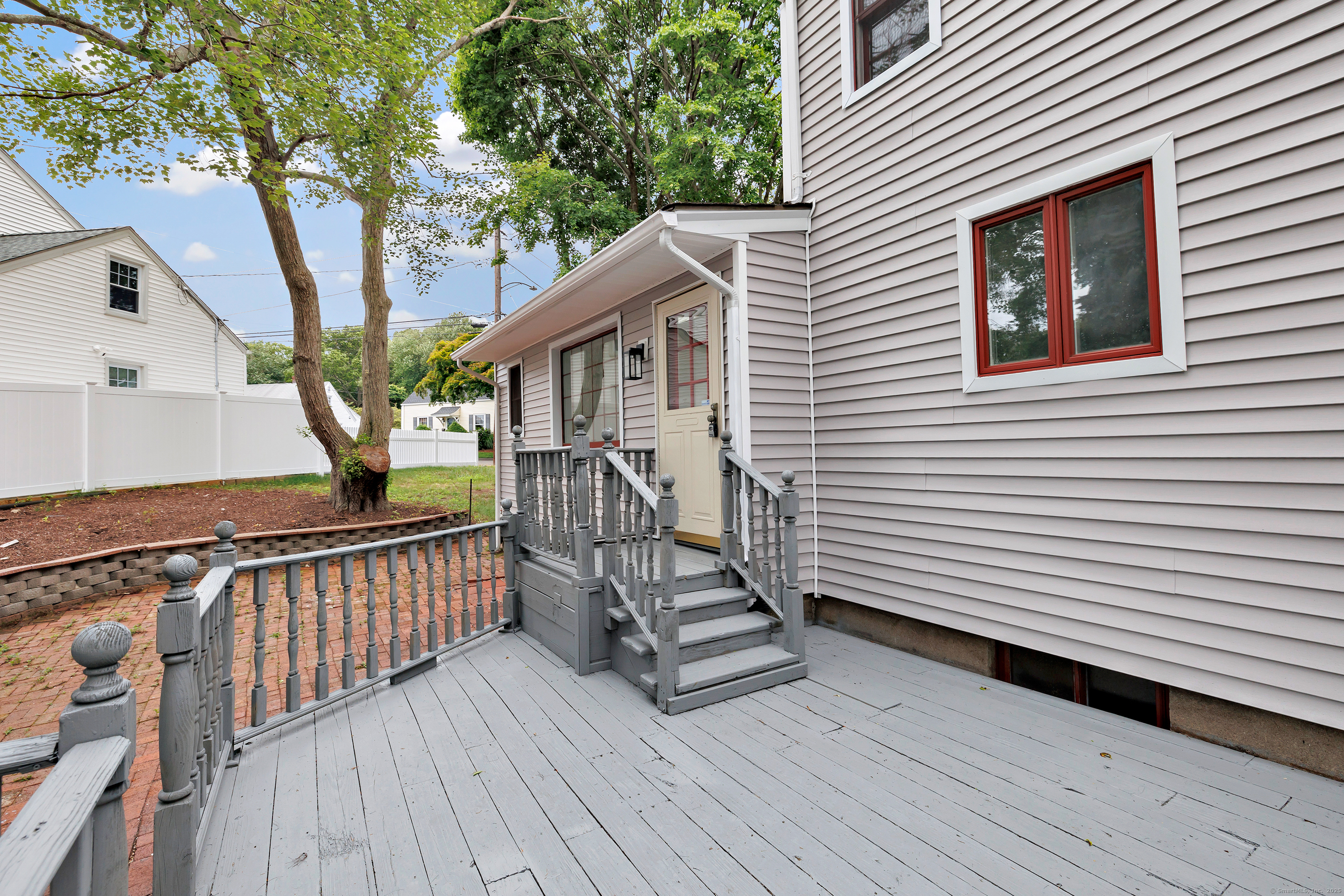 162 Sheppard Street