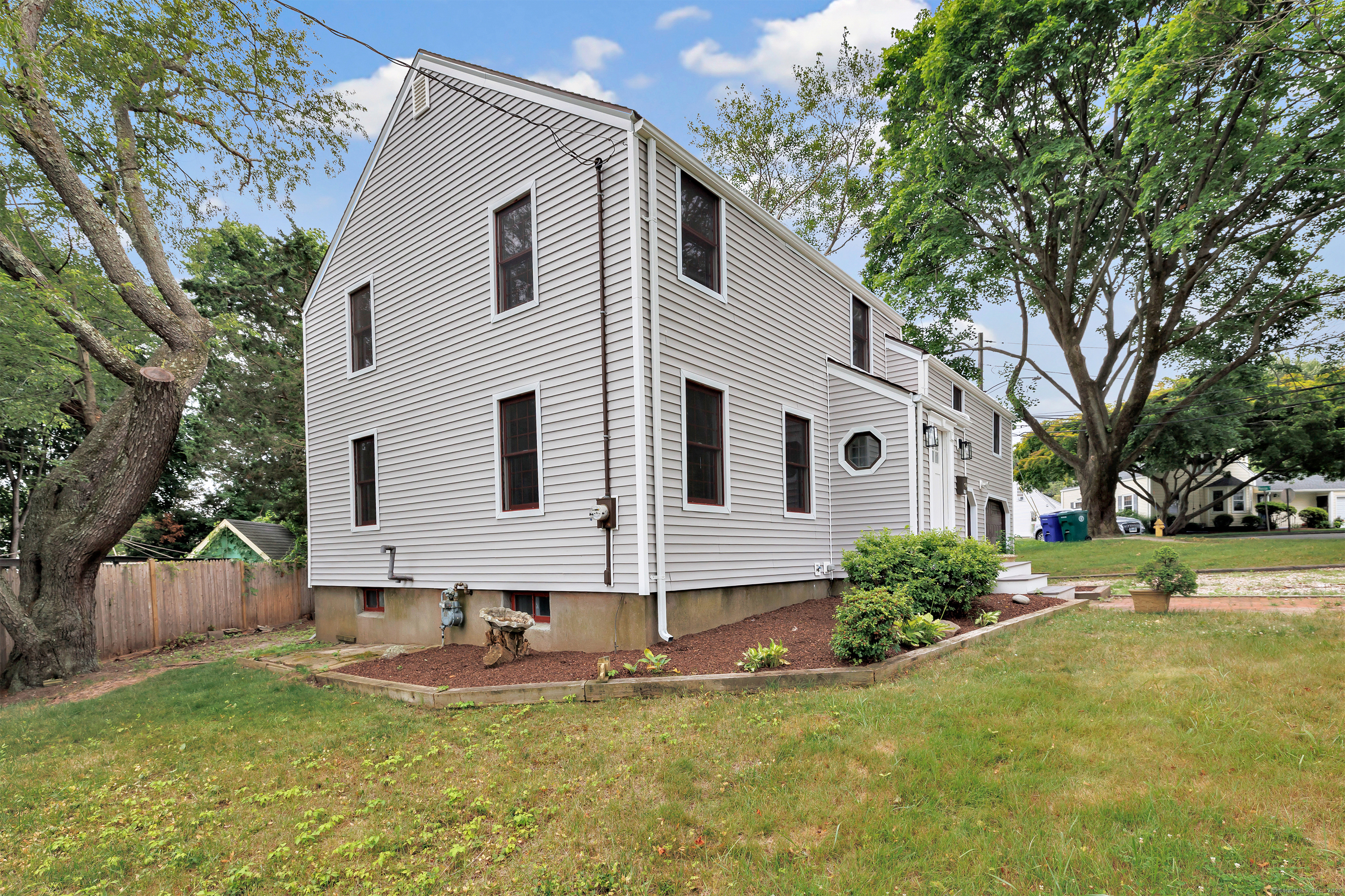 162 Sheppard Street