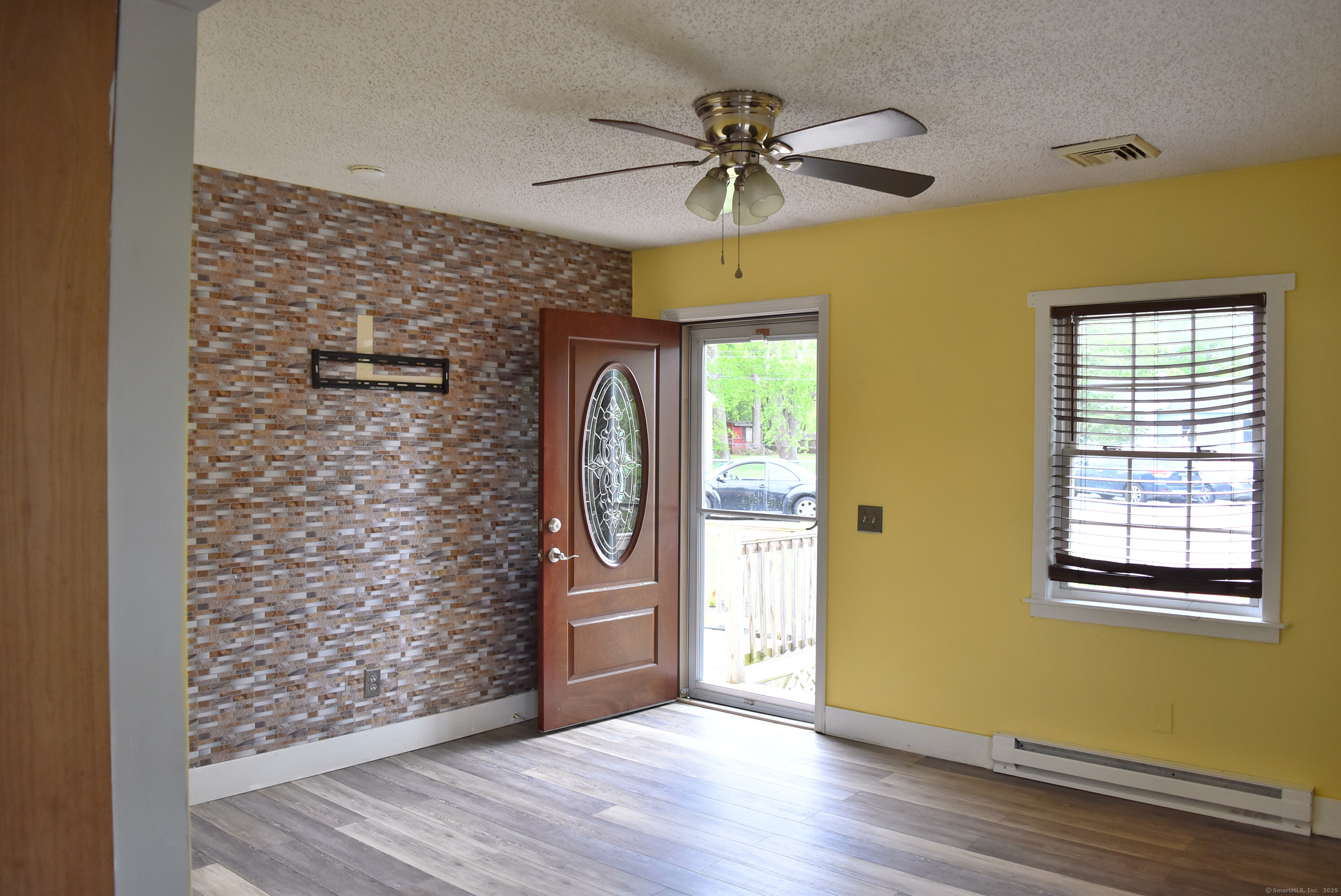 34 Joliet Court, Groton, Connecticut image 5