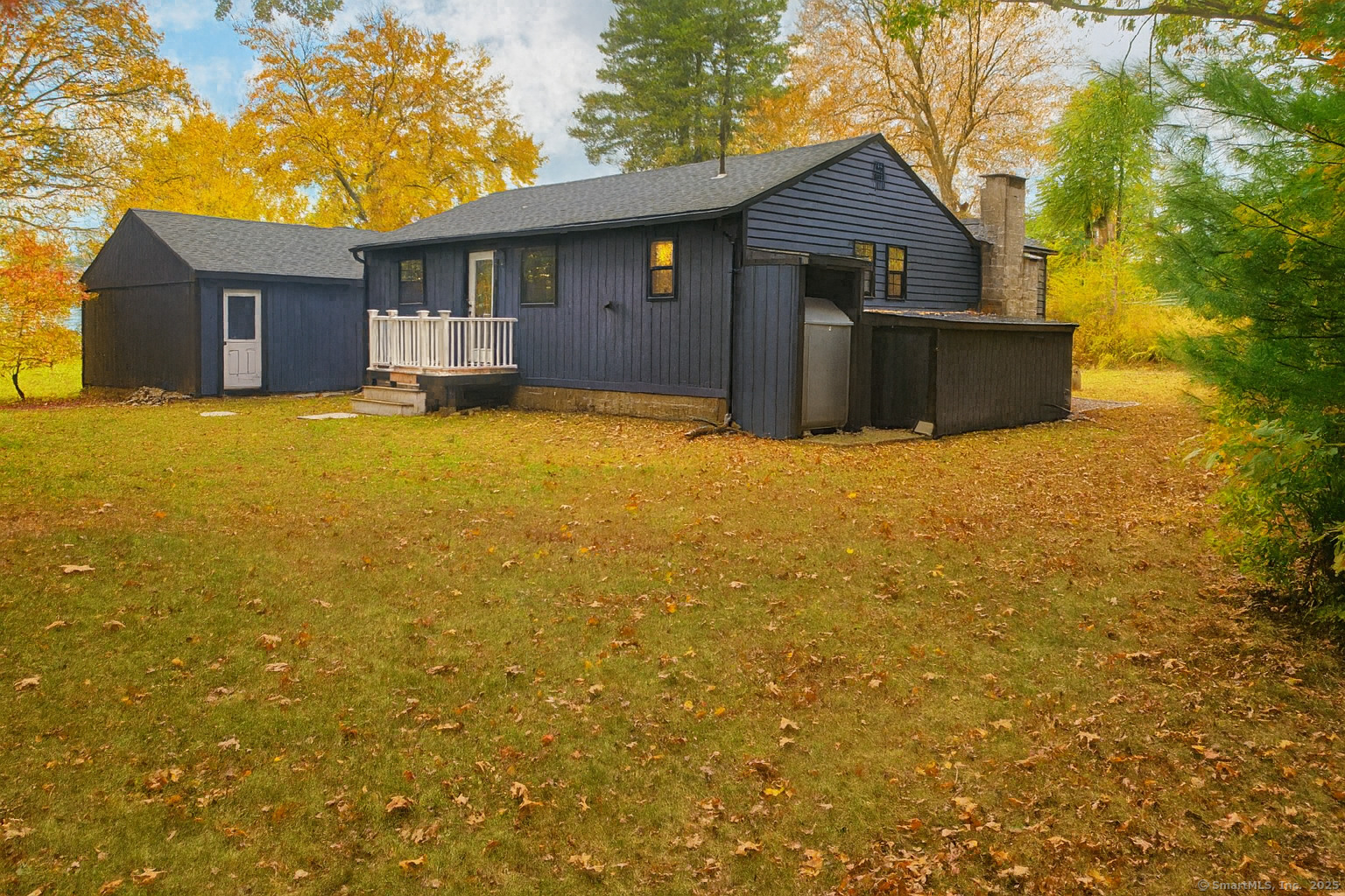 86 Grove Beach Road North