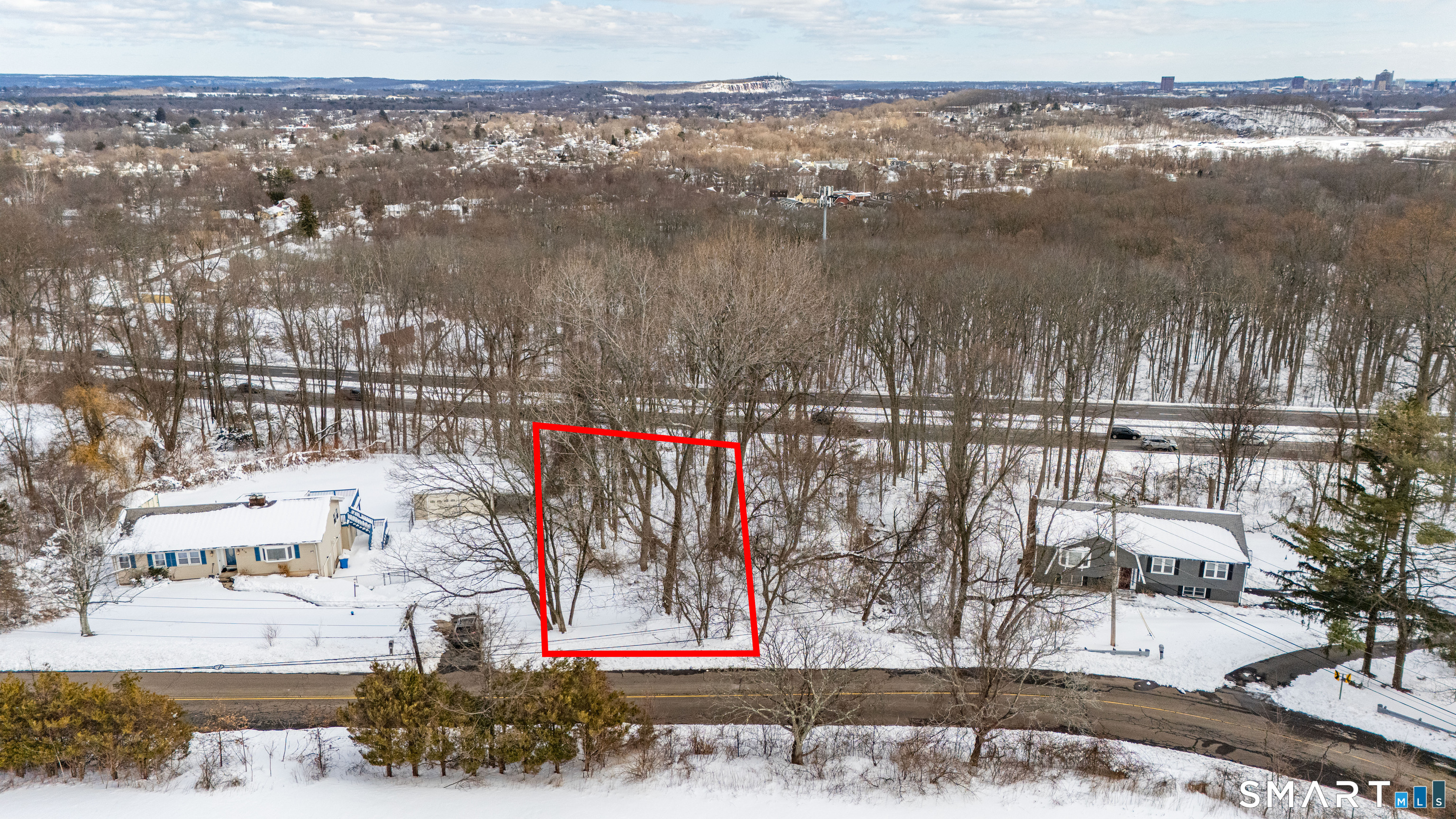 928 Wintergreen Avenue