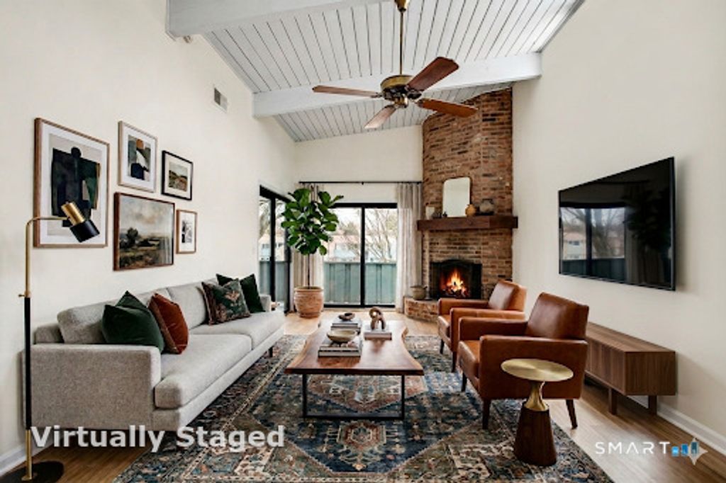 Photo of 1452 Melville Avenue #1452, Fairfield, CT 06825 (MLS # 24151618)