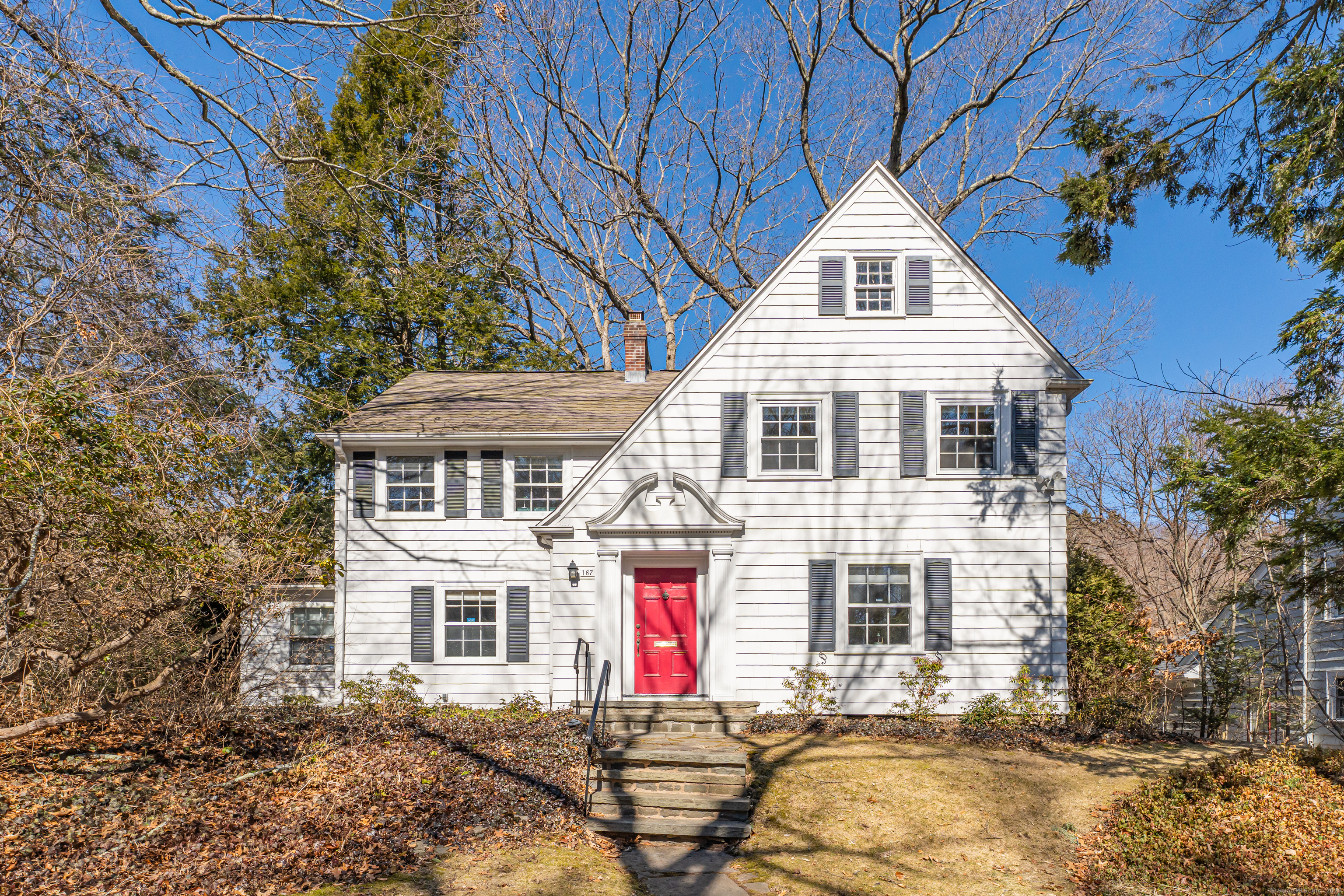 Armory Street, Hamden, Connecticut - 4 Bedrooms  
3 Bathrooms  
8 Rooms - 