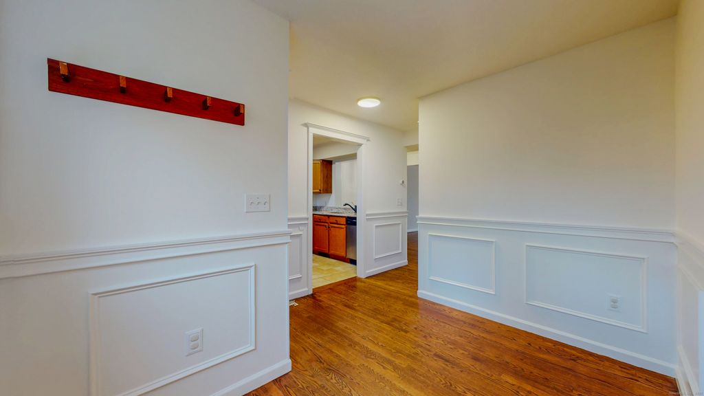 Photo of 4 Fox Run #4, Woodbury, CT 06798 (MLS # 24142829)