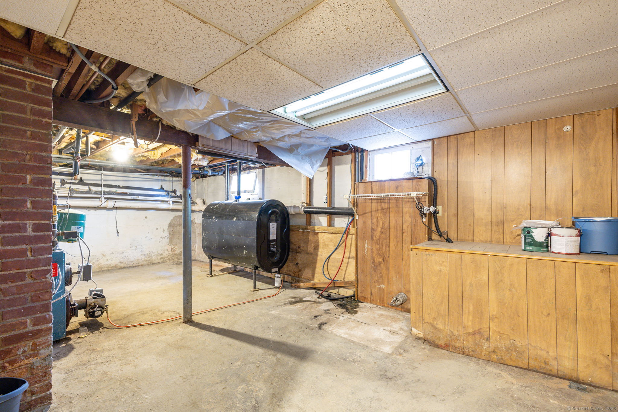 Newington, Connecticut 06111, United States, 2 Bedrooms Bedrooms, ,2 BathroomsBathrooms,Residential,Active,214095