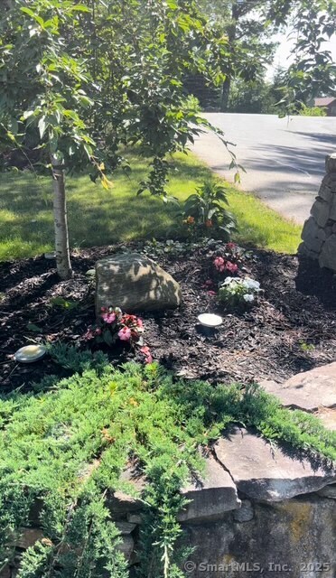 880 West Wakefield Boulevard