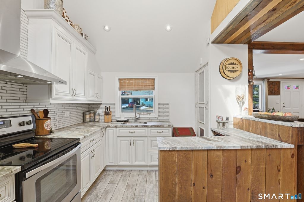 Photo of 58 Sleepy Hollow Lane, Stamford, CT 06907 (MLS # 24156301)