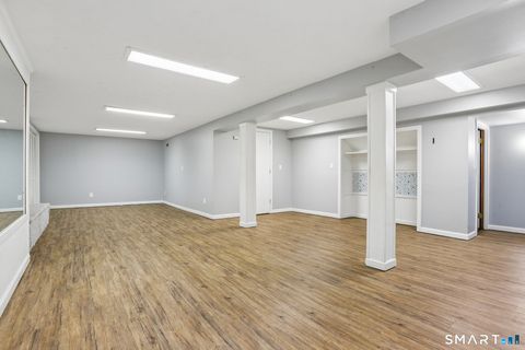 Tiny photo for 104 Knollwood Drive, New Haven, CT 06515 (MLS # 24168542)