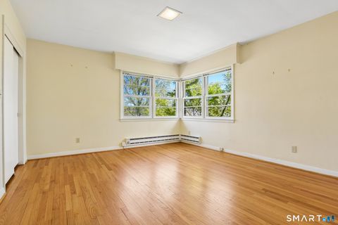 Tiny photo for 104 Knollwood Drive, New Haven, CT 06515 (MLS # 24168542)