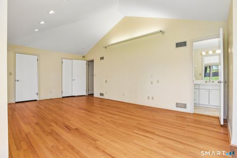 Tiny photo for 104 Knollwood Drive, New Haven, CT 06515 (MLS # 24168542)