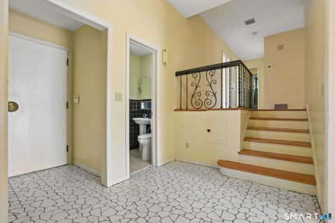 Tiny photo for 104 Knollwood Drive, New Haven, CT 06515 (MLS # 24168542)