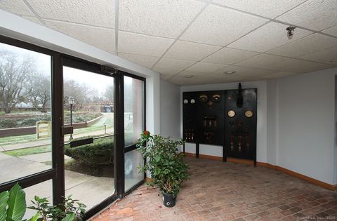 Tiny photo for 222 Williams Street E #APT 102, Glastonbury, CT 06033 (MLS # 24141529)