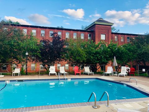 Tiny photo for 222 Williams Street E #APT 102, Glastonbury, CT 06033 (MLS # 24141529)