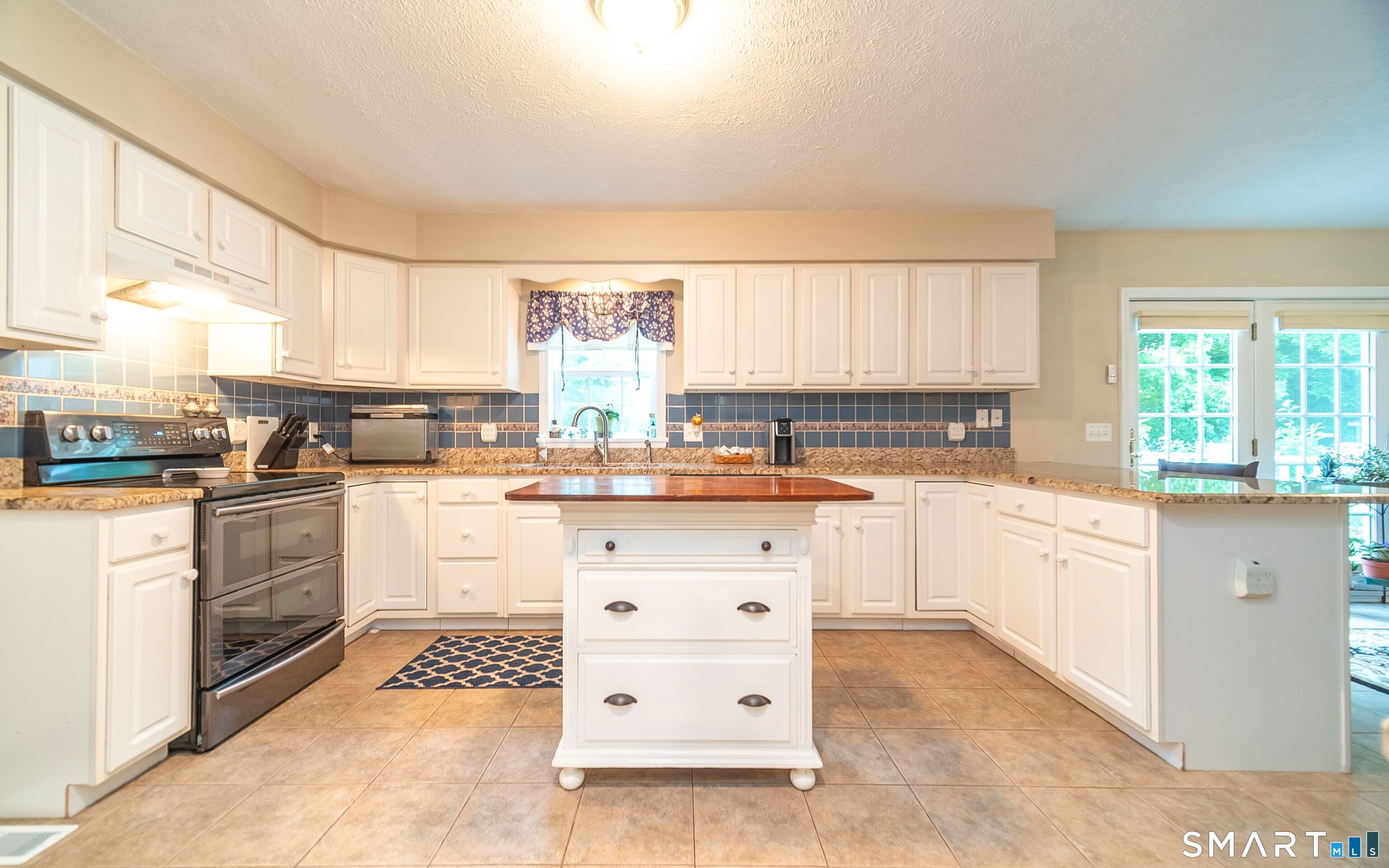 20 Holly Bush Lane