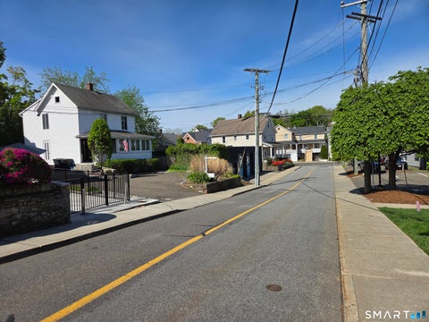 Multifamily For Sale - 31 Franklin Street<br/> Fairfield County, Westport, CT 06880