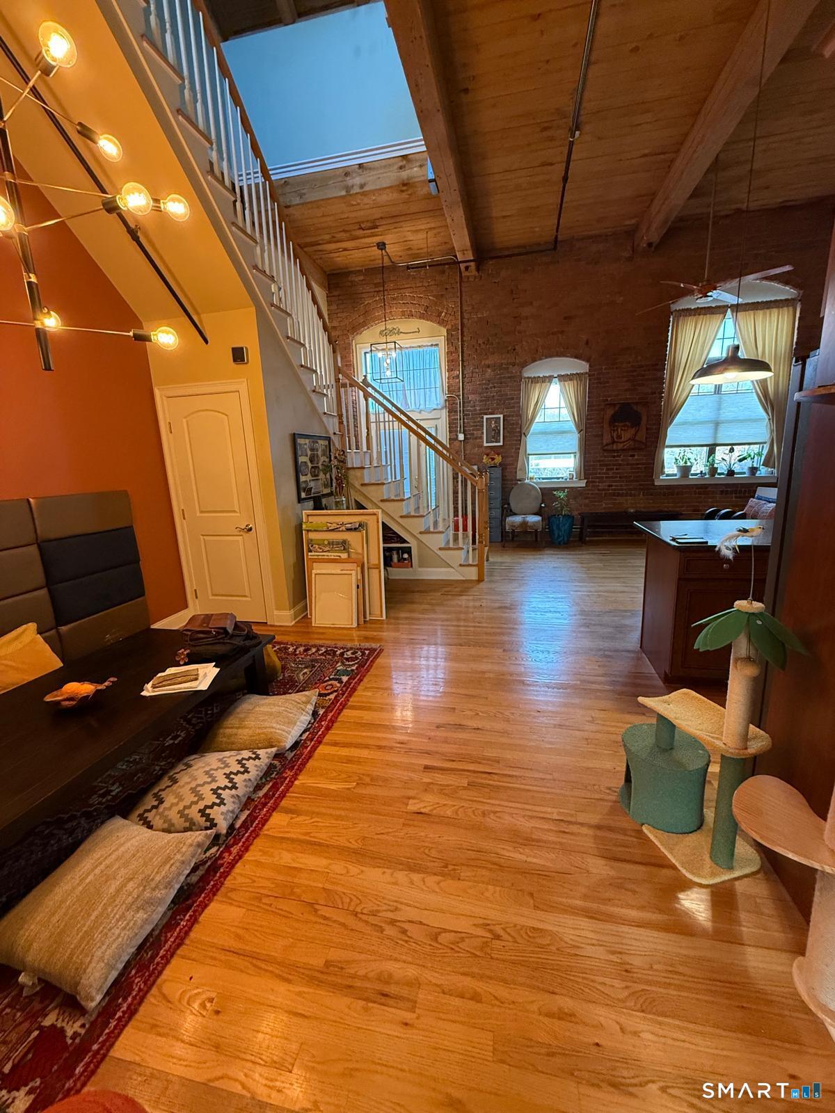33 Mechanic Street 203