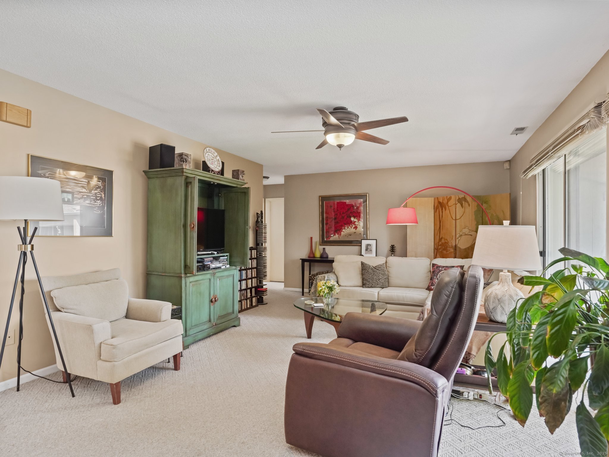 100 Wolfpit Avenue APT 19