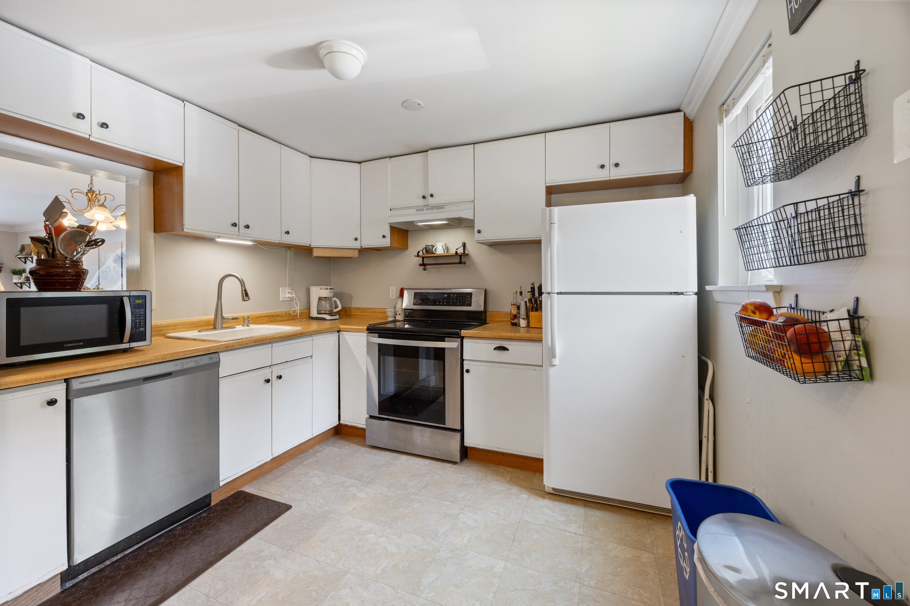 220 Main Street 1B