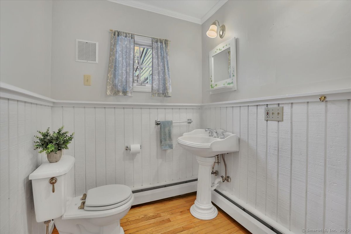 10 Yale Avenue, Middlebury, Connecticut image 14