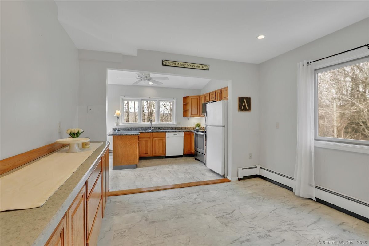 10 Yale Avenue, Middlebury, Connecticut image 13