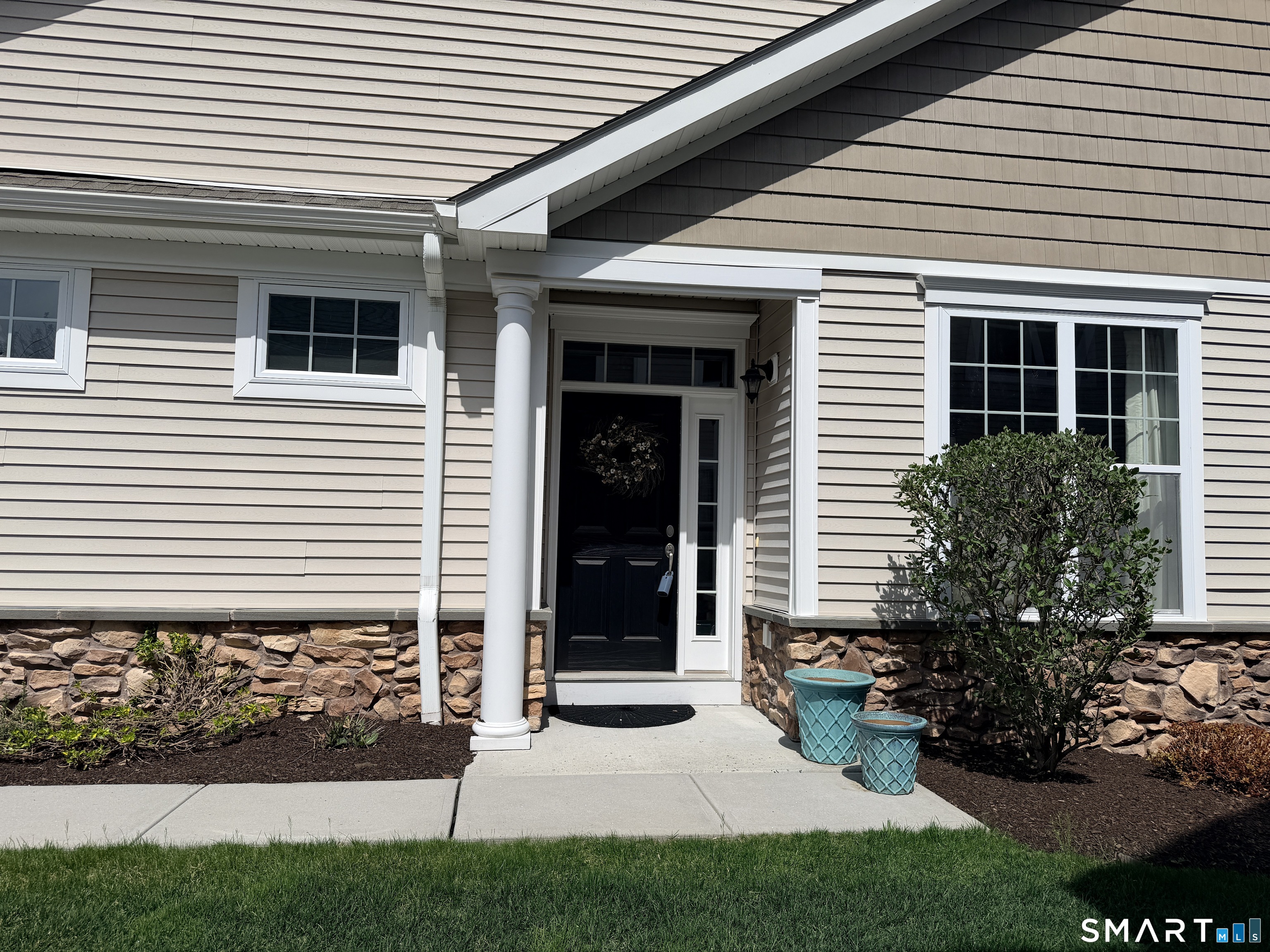 12 Briar Ridge Drive 12