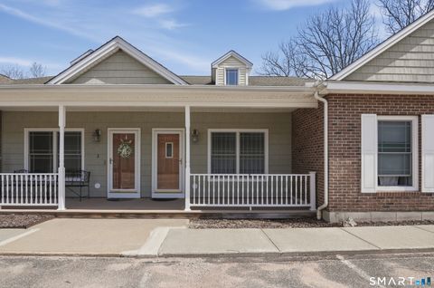 Condo For Sale - 2 Park Avenue #3<br/> Wolcott, CT 06716