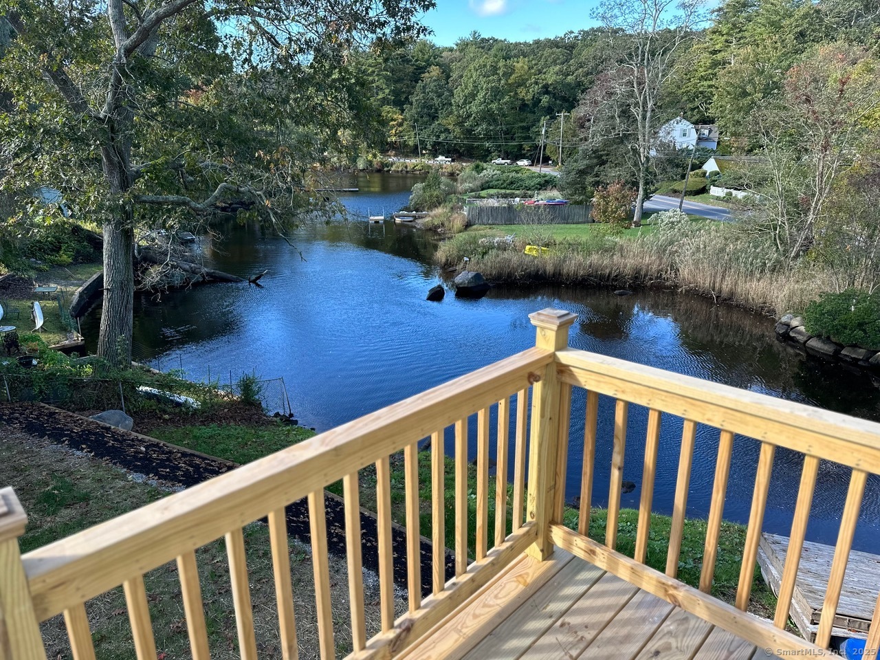 276 Niantic River Road