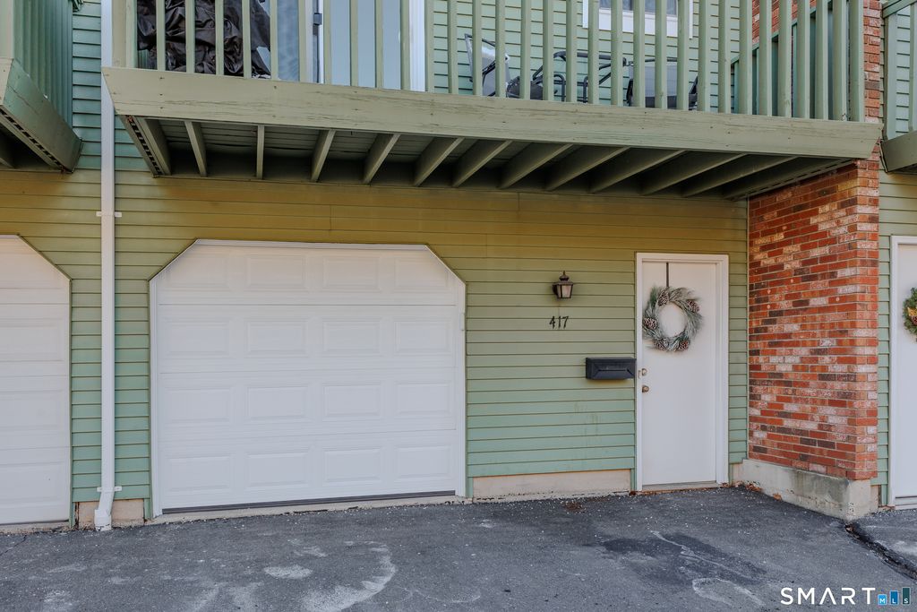 Photo of 417 Churchill Drive #417, Newington, CT 06111 (MLS # 24150134)