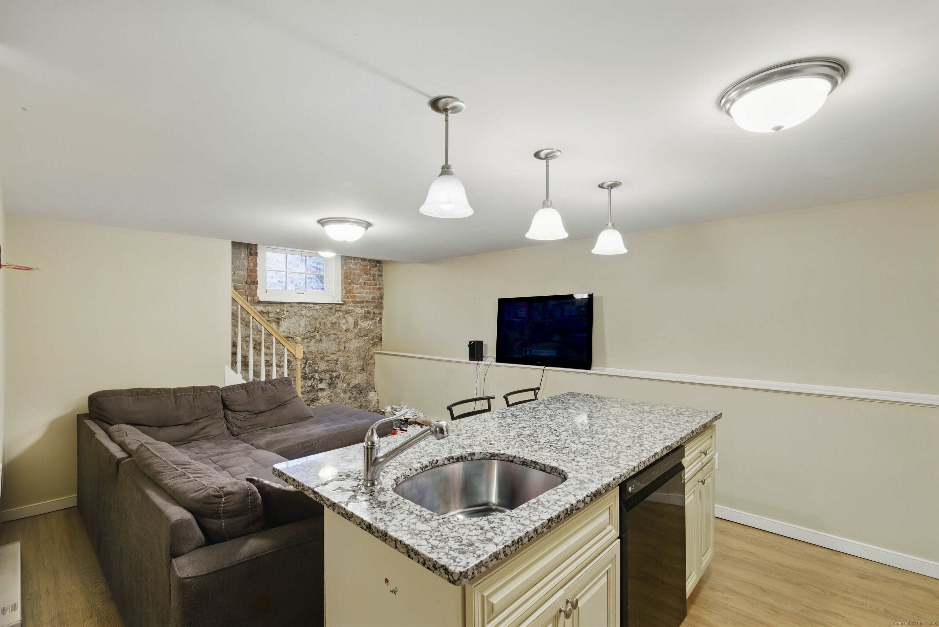 9 Brewer Street #1, New London, Connecticut image 23