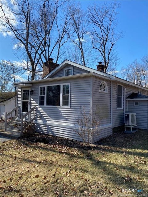 Photo of 20 High Rock Road, Hamden, CT 06514 (MLS # 24201585)