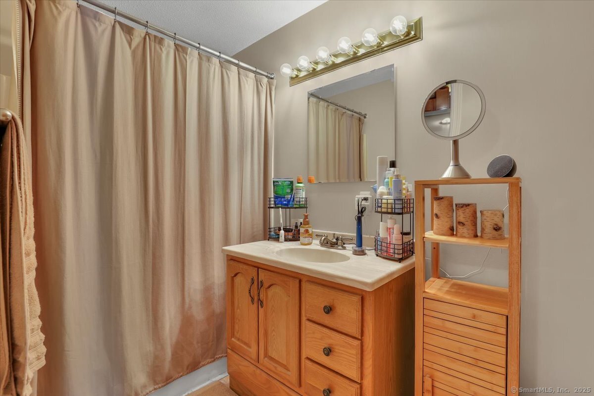 1221 Washington Street #APT 8, Middletown, Connecticut image 13