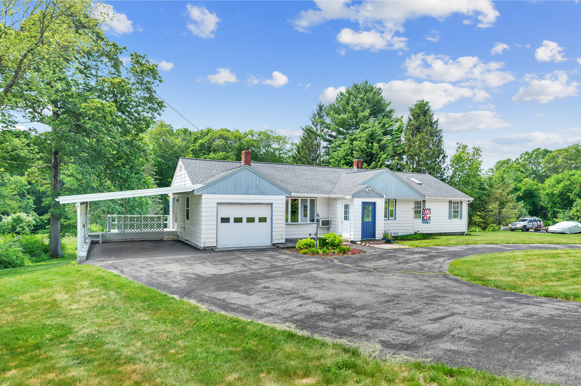 Property for Sale at Merrow Road, Tolland, Connecticut - Bedrooms: 3 
Bathrooms: 2 
Rooms: 6  - $399,900