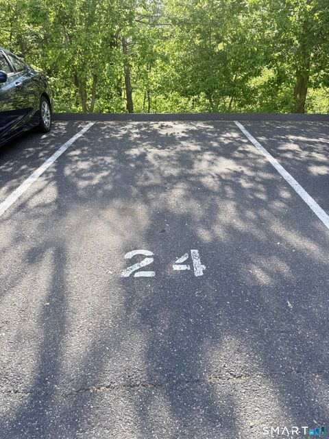 Tiny photo for 24 Pumpkin Hill Road #24, New Milford, CT 06776 (MLS # 24174116)