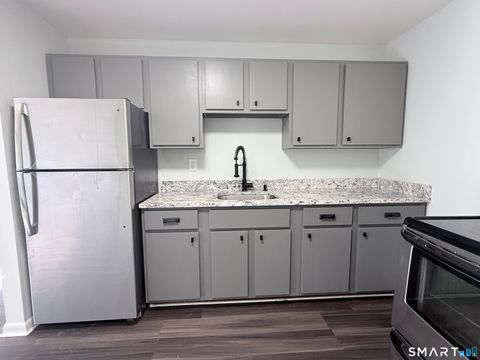Tiny photo for 24 Pumpkin Hill Road #24, New Milford, CT 06776 (MLS # 24174116)