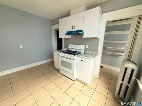 Photo of 516 Dixwell Avenue #1, New Haven, CT 06511 (MLS # 24165112)