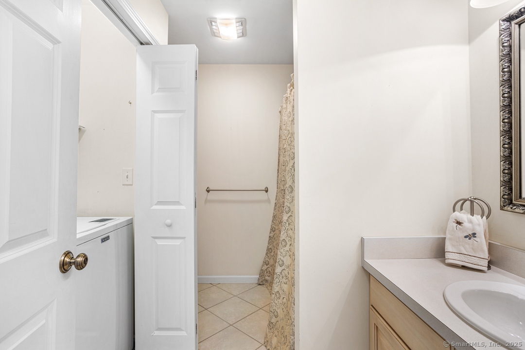 92 Rogers Street #4, Branford, Connecticut image 19