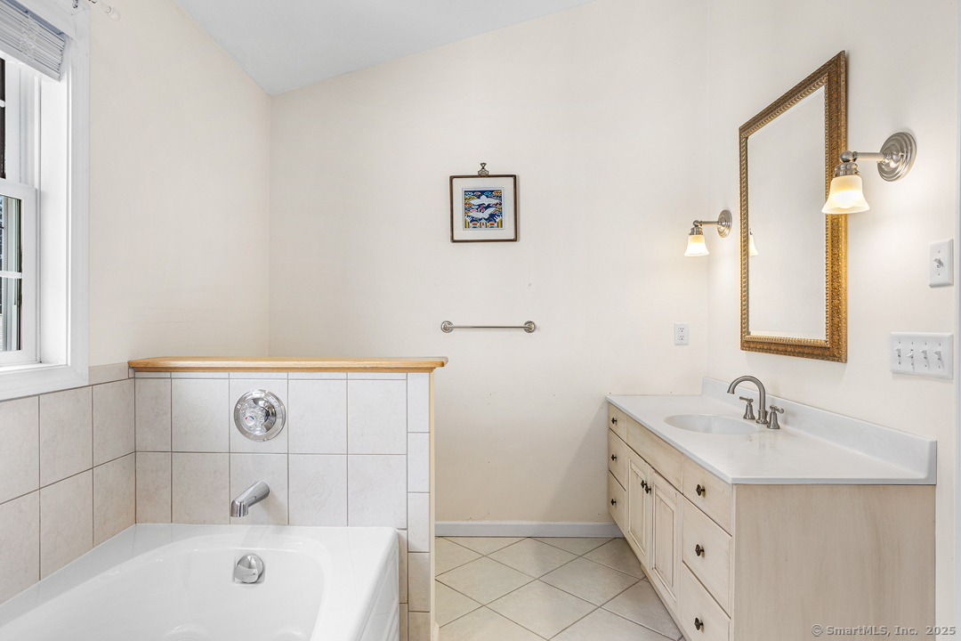 92 Rogers Street #4, Branford, Connecticut image 11